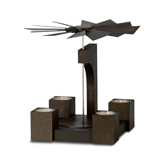 Pyramide Eiche, Farbton Mooreiche